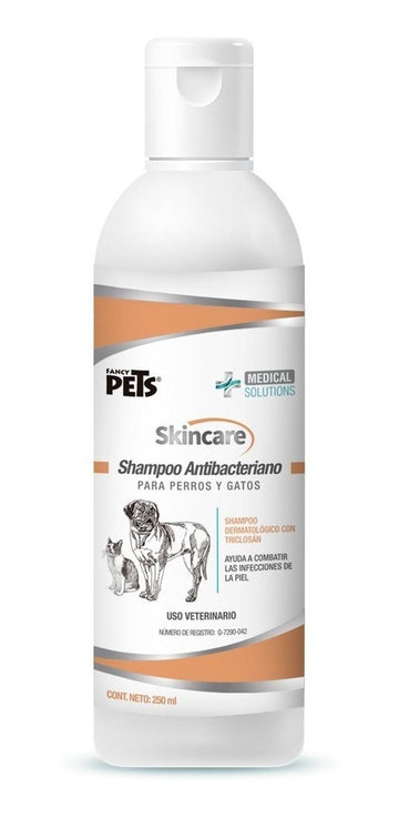 Shampoo dermatitis pioderma seborrea y eczemas perro y gato de Medical Solutions | G.Valkyria